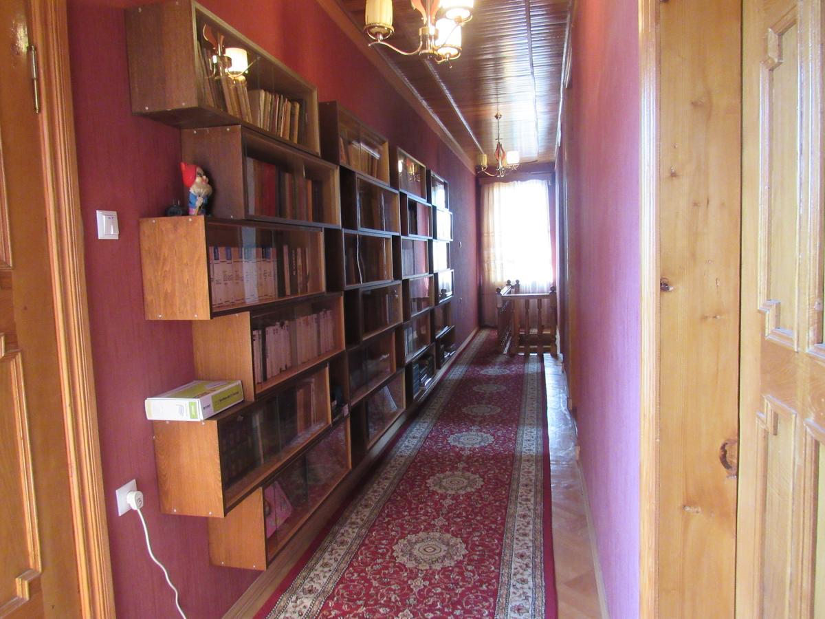 Guest House Levan II Dadiani Zugdidi Esterno foto